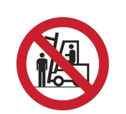 Prepovedano gibanje v delovnem območju viličarja